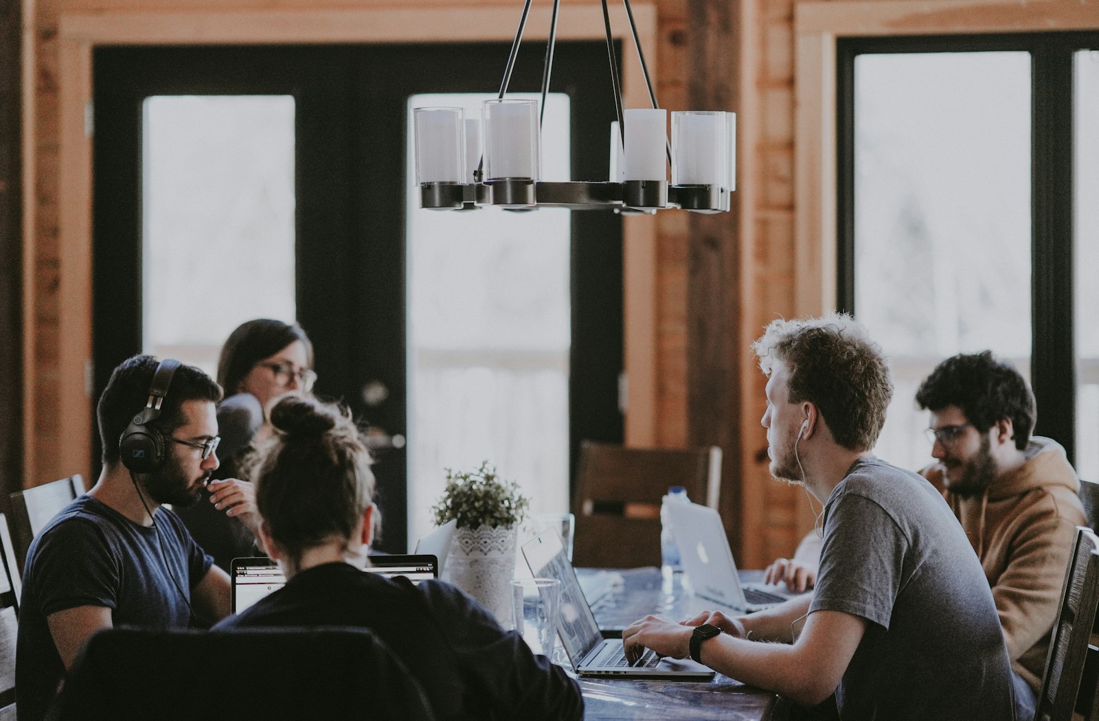 A team working through a growth plan together